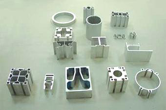 Aluminum Extrusion Press